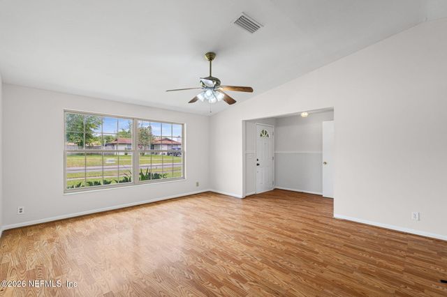 8608 HAMMONDWOOD Road S, Jacksonville, FL 32221