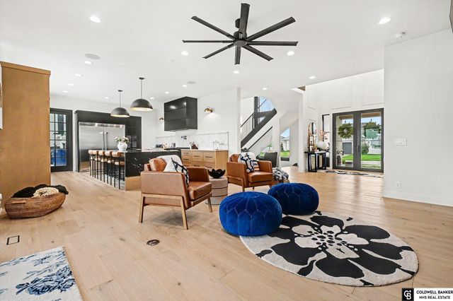 20973 Polk Street, Elkhorn, NE 68022