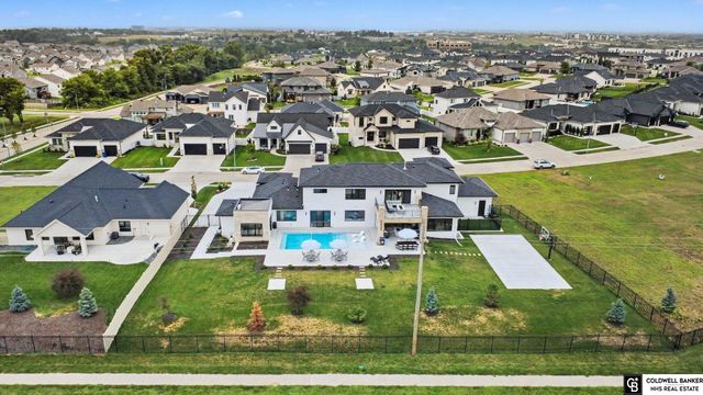 20973 Polk Street, Elkhorn, NE 68022