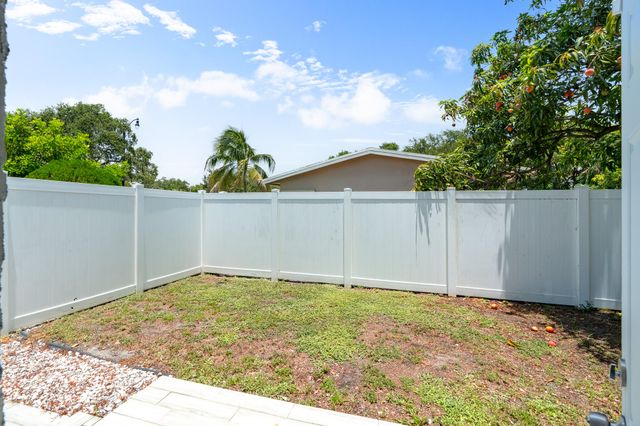 3440 NE 10TH Terrace, Pompano Beach, FL 33064