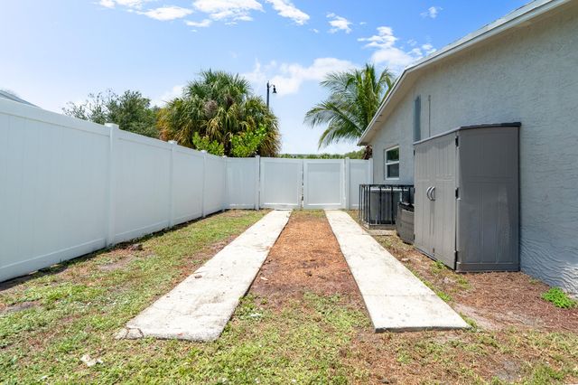 3440 NE 10TH Terrace, Pompano Beach, FL 33064