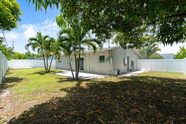 3440 NE 10TH Terrace, Pompano Beach, FL 33064