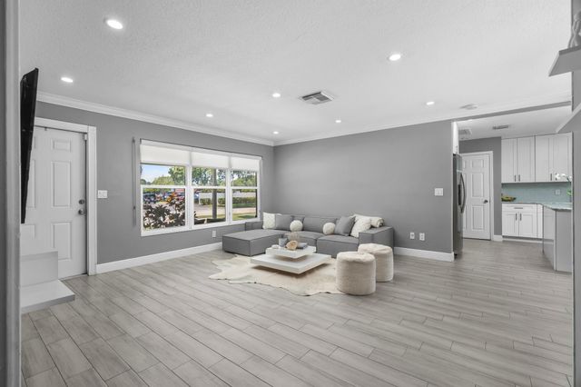 3440 NE 10TH Terrace, Pompano Beach, FL 33064