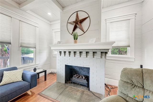 340 Ackerman Street, Rockdale, TX 76567