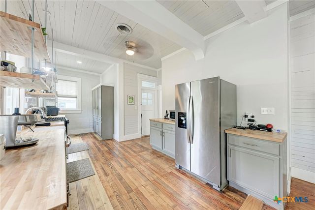 340 Ackerman Street, Rockdale, TX 76567