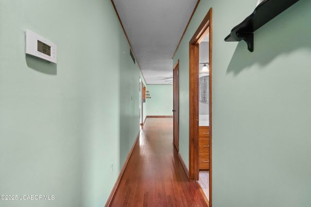 299 HUNTER LANE, Holts Summit, MO 65043