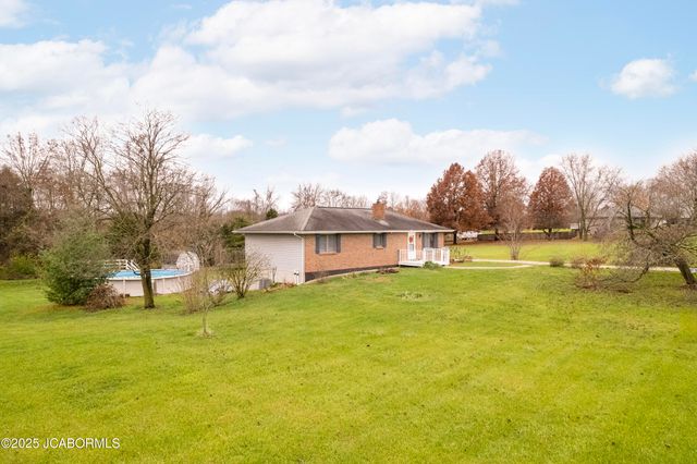299 HUNTER LANE, Holts Summit, MO 65043