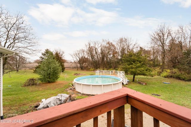 299 HUNTER LANE, Holts Summit, MO 65043