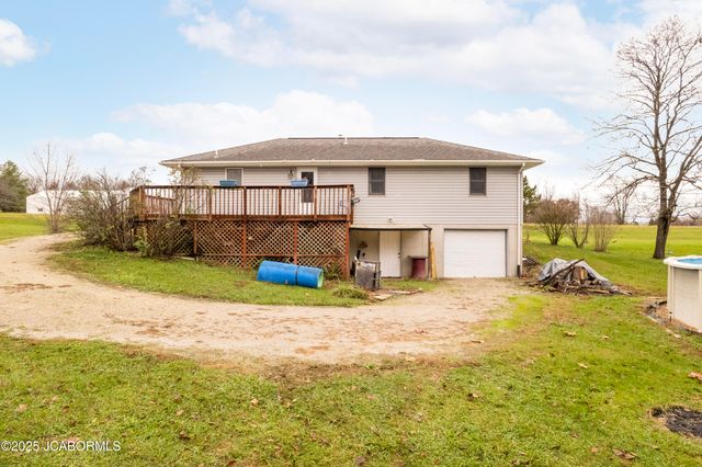 299 HUNTER LANE, Holts Summit, MO 65043