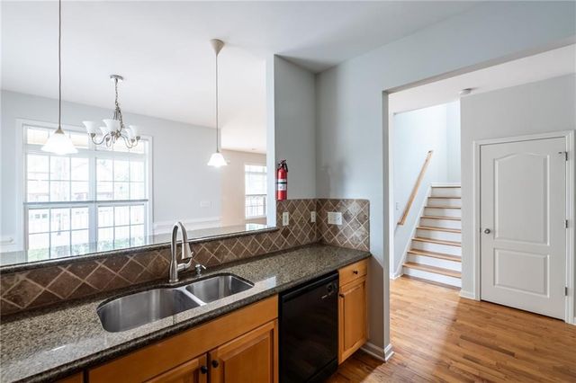 154 Hemphill School Road NW, Atlanta, GA 30331