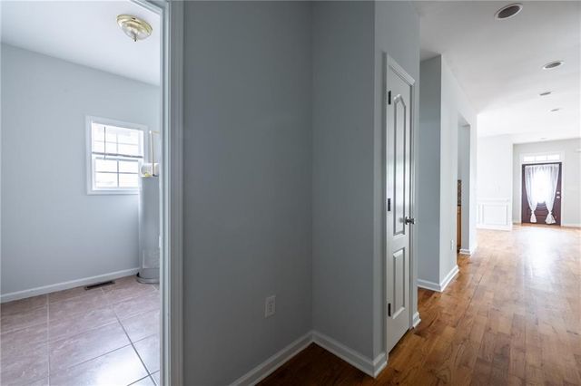 154 Hemphill School Road NW, Atlanta, GA 30331