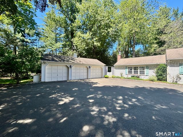 15 Timber Lane, Westport, CT 06880