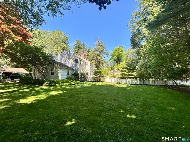 15 Timber Lane, Westport, CT 06880