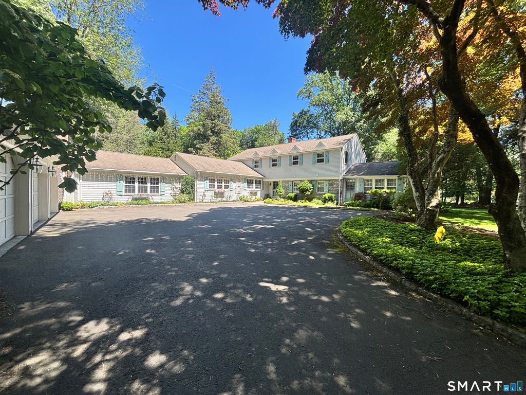 15 Timber Lane, Westport, CT 06880