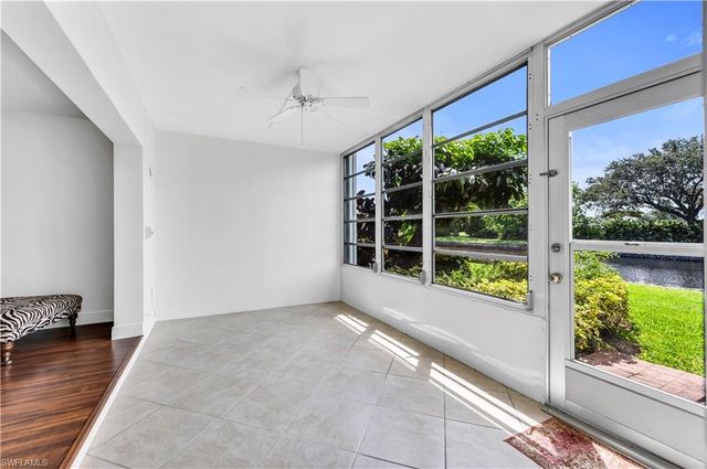 600 Valley Stream DR D3, Naples, FL 34113