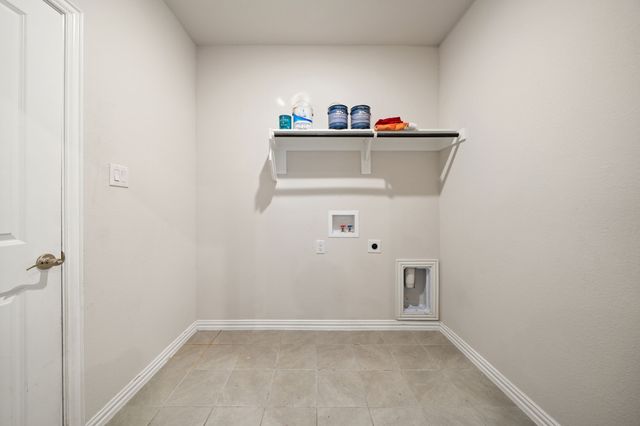 208 Mountain Meadow Lane, Mckinney, TX 75071
