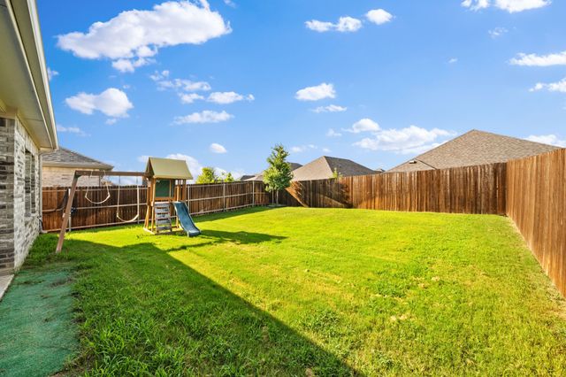 208 Mountain Meadow Lane, Mckinney, TX 75071