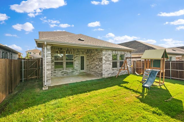 208 Mountain Meadow Lane, Mckinney, TX 75071