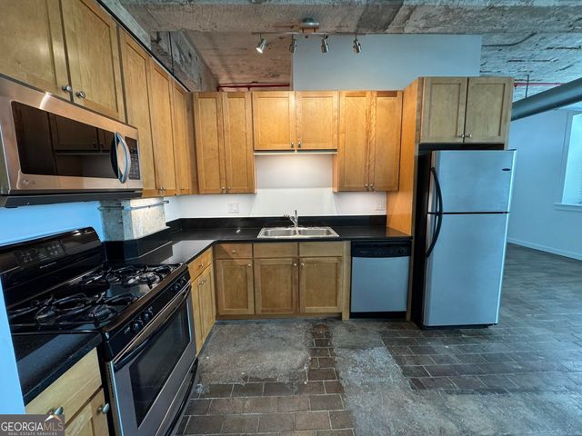 244 Peters Street SW 16, Atlanta, GA 30313