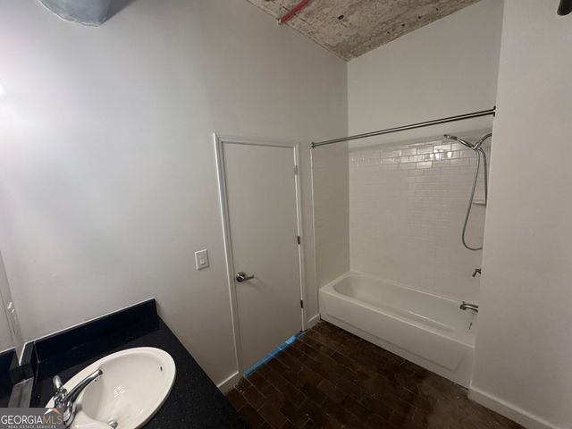 244 Peters Street SW 16, Atlanta, GA 30313