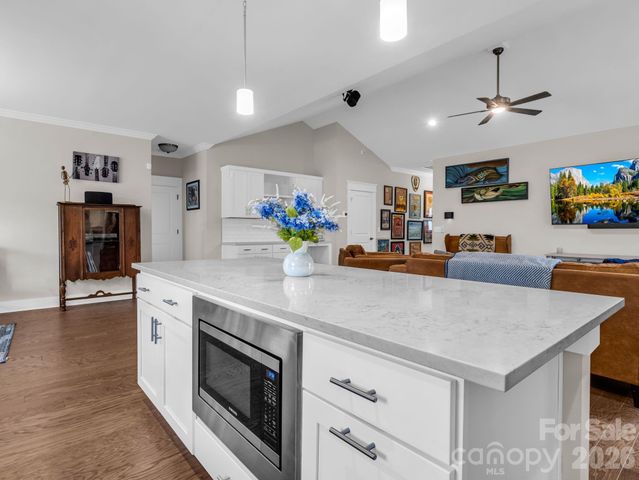 204 Weybridge Drive, Arden, NC 28704