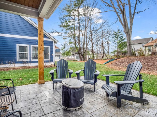 204 Weybridge Drive, Arden, NC 28704