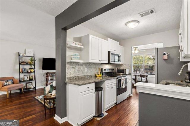 804 Peachtree Forest Avenue, Peachtree Corners, GA 30092