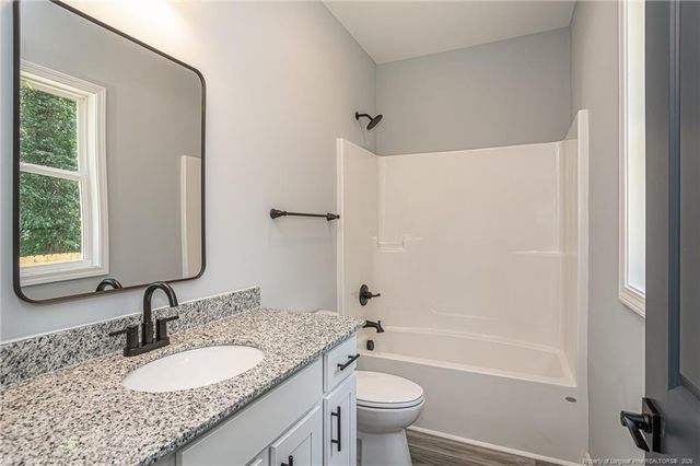237 WINDSOR Drive, Fayetteville, NC 28301