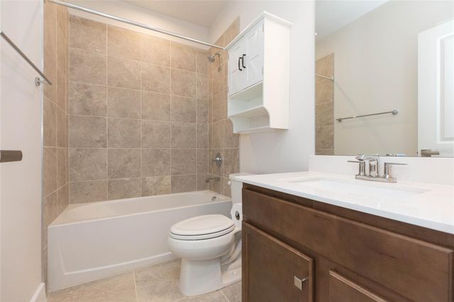 2371 SCENIC PARK LOOP, Wimauma, FL 33598