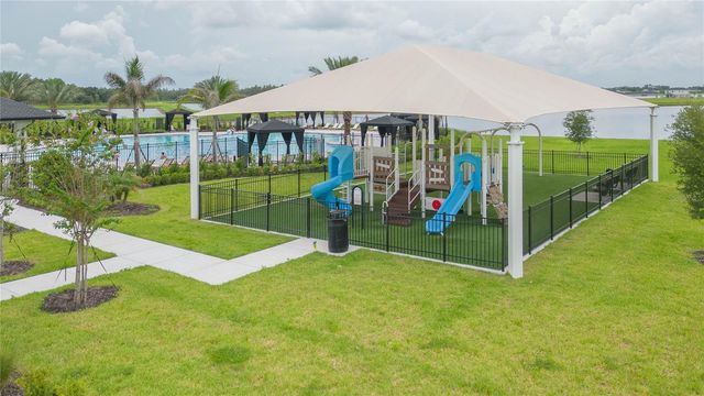 2371 SCENIC PARK LOOP, Wimauma, FL 33598
