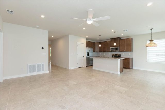 2371 SCENIC PARK LOOP, Wimauma, FL 33598