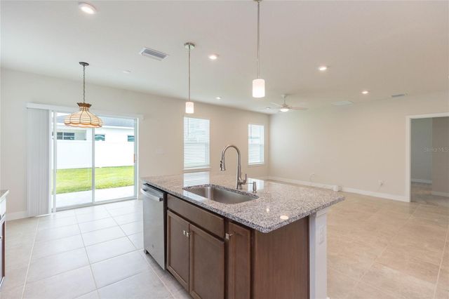 2371 SCENIC PARK LOOP, Wimauma, FL 33598