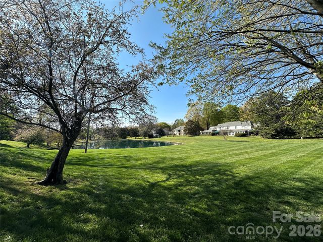 7027 Quail Hill Road, Charlotte, NC 28210