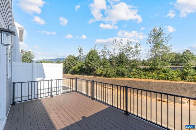 136 PARK RIDGE DR, Crozet, VA 22932