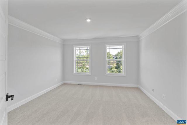 136 PARK RIDGE DR, Crozet, VA 22932