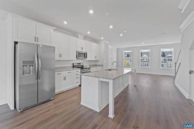 136 PARK RIDGE DR, Crozet, VA 22932