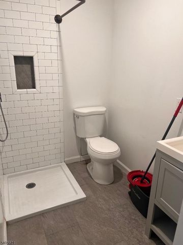 111 Pennington St, Newark City, NJ 07105