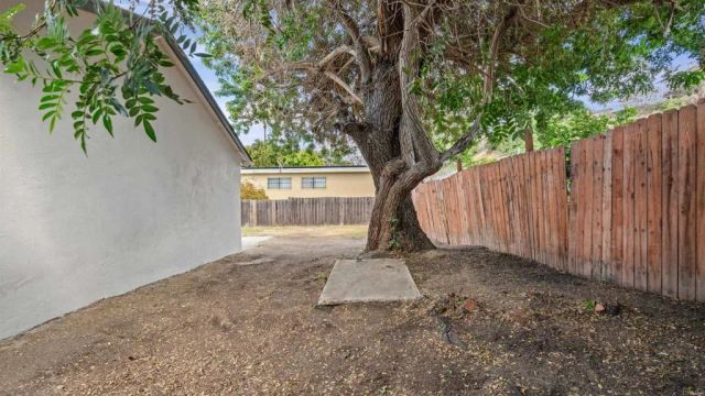 6231 Amesbury Street, San Diego, CA 92114