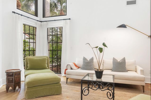 2379 Windsor Way Court, Wellington, FL 33414