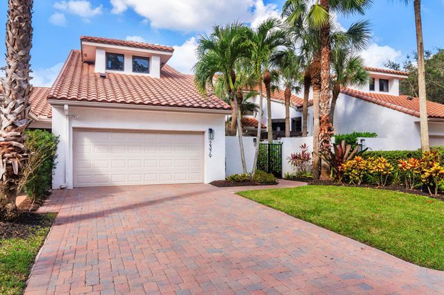 2379 Windsor Way Court, Wellington, FL 33414
