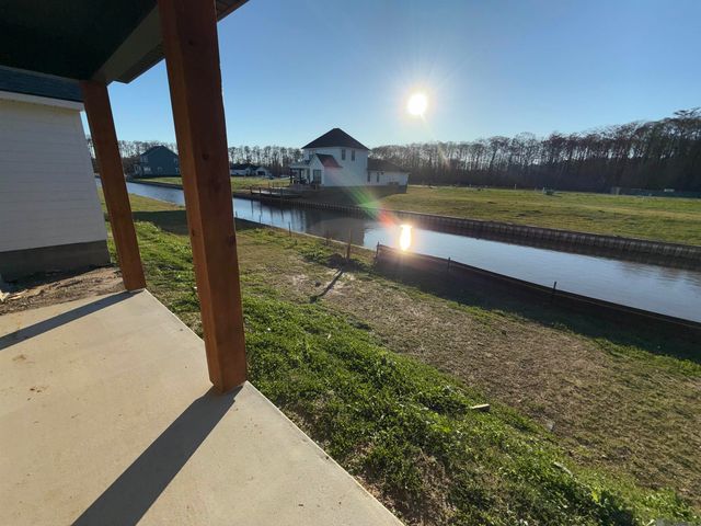 12860 St Lucia Dr, Maurepas, LA 70449