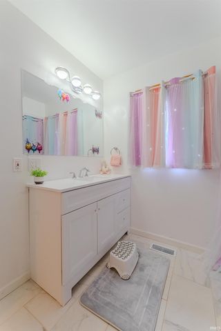 656 S Main Street, Upland, IN 46989