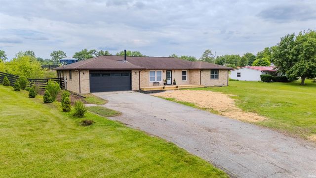 656 S Main Street, Upland, IN 46989