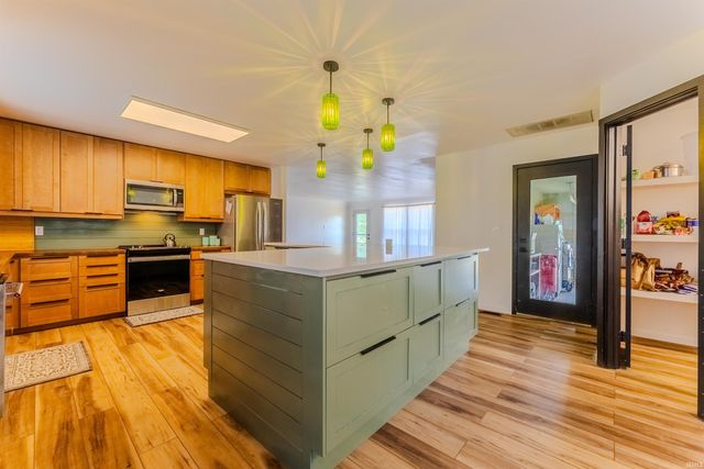 656 S Main Street, Upland, IN 46989