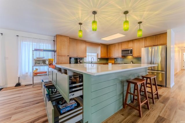 656 S Main Street, Upland, IN 46989