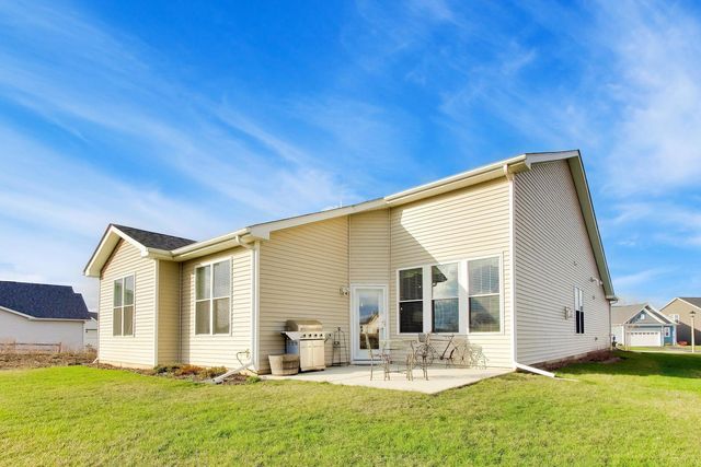 2911 Briargate Drive, Lindenhurst, IL 60046