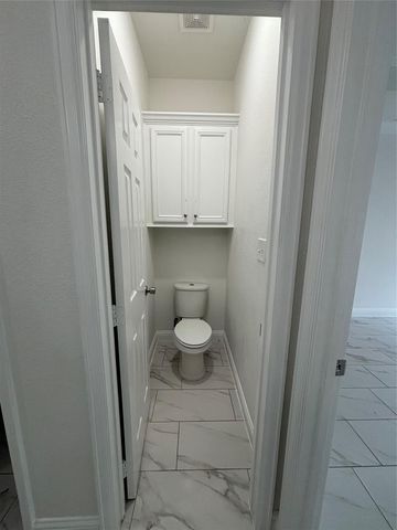 10829 Deaf Smith Street, La Porte, TX 77571