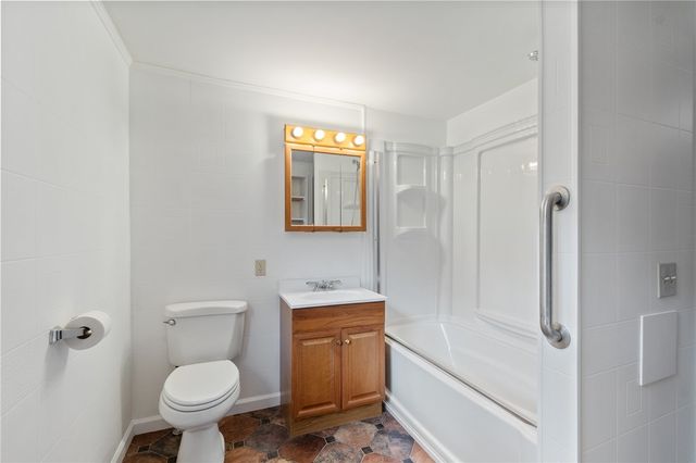 7639 Cardinal Road, Wolcott, NY 14590