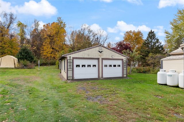 7639 Cardinal Road, Wolcott, NY 14590