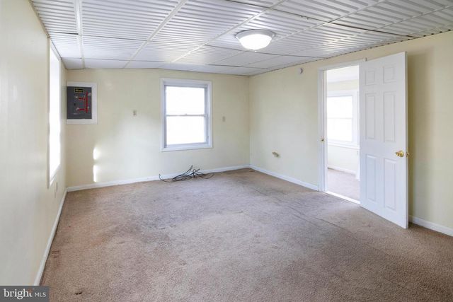 337 BUFFALO AVE, Egg Harbor City, NJ 08215